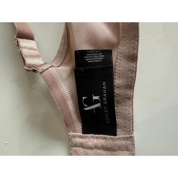 Ashley Graham‎ 40D NWOT Fatal Attraction Soft Cup Bra Women's - Picture 3 of 4